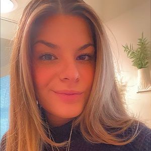 Meet your Posher, Erika